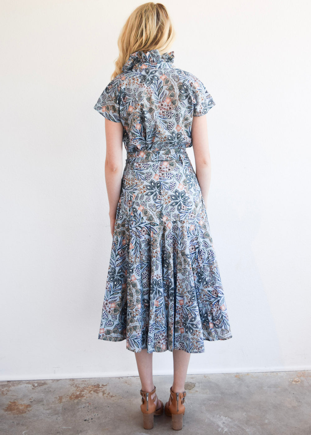 Vicki Short Sleeve Top Blue Floral