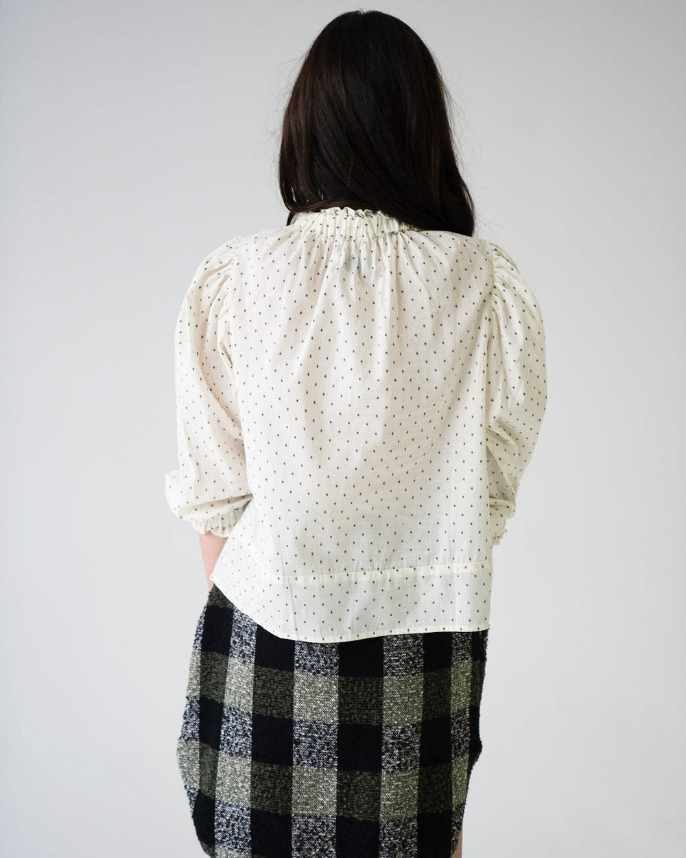 Elastic Collar Top Ivory Swiss Dot