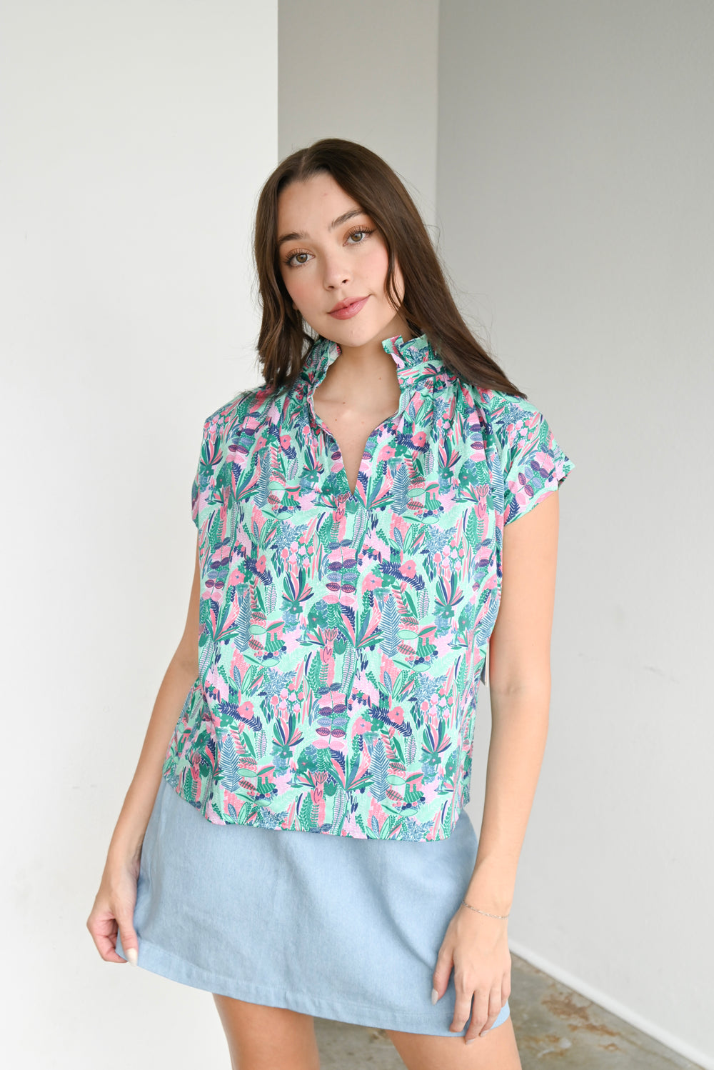 Vicki Short Sleeve Top April Flowers Light